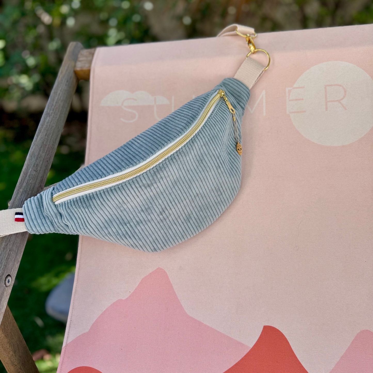 Sac banane velours "La Mignonnette" à personnaliser - Bleu Glacial