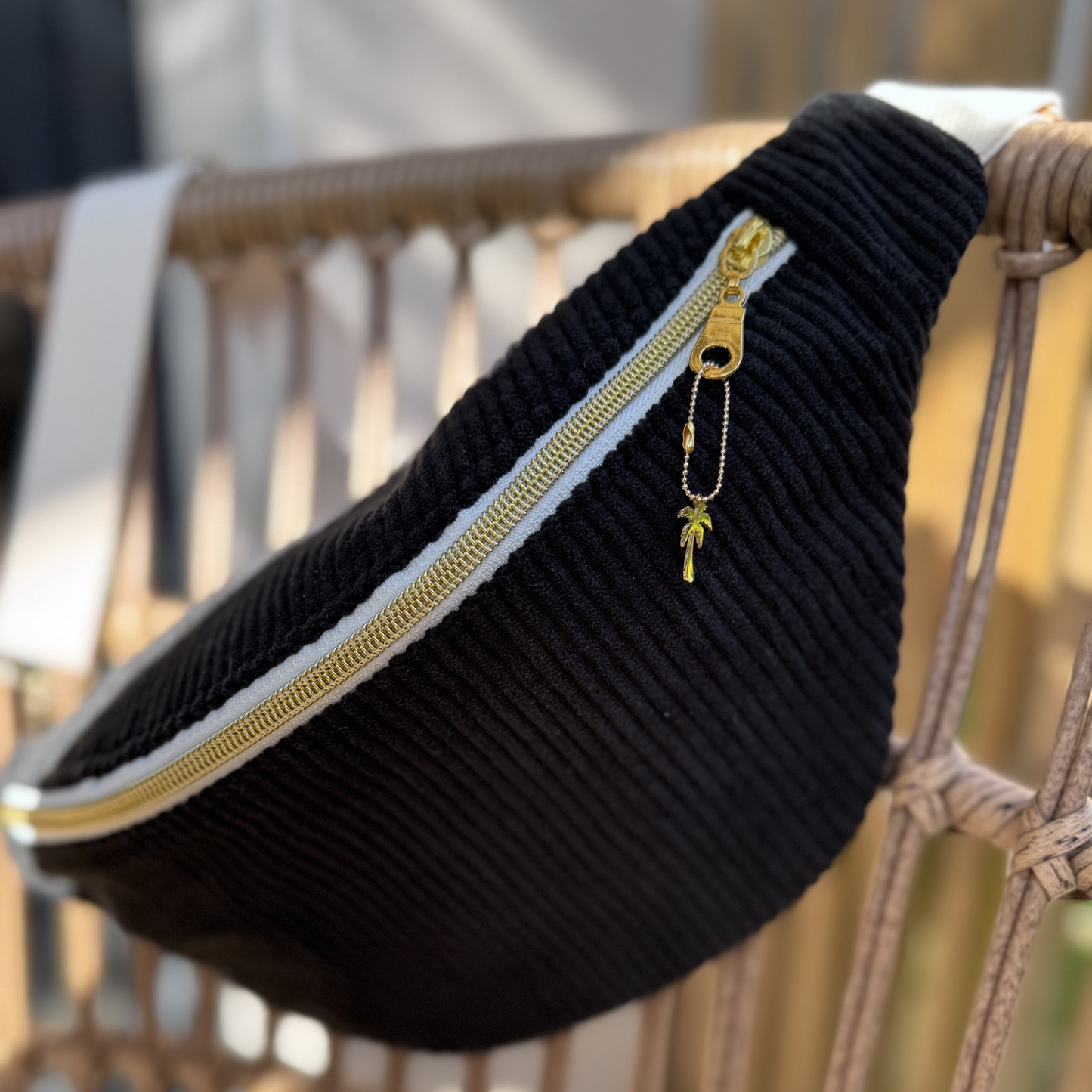 Sac banane velours "La Mignonnette" à personnaliser - Noir