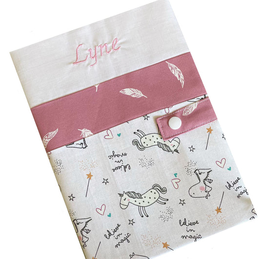 Protège carnet de santé personnalisé - Rose Lyne