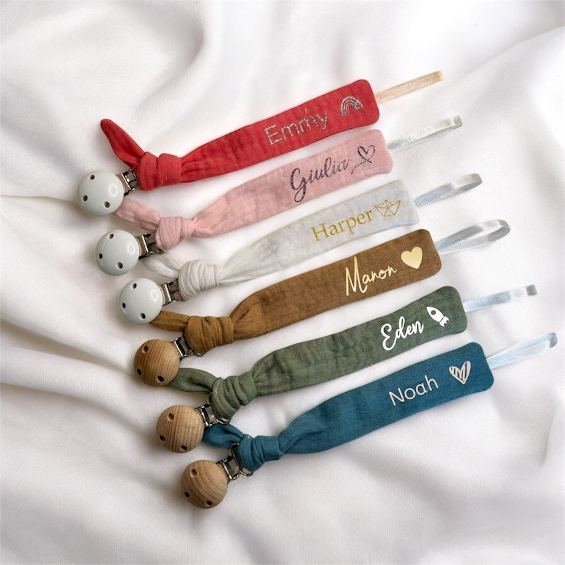 Personalized cotton gauze pacifier clip – Sand