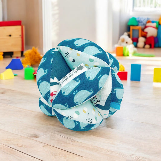 Balle de préhension Montessori - Bleu Baleines